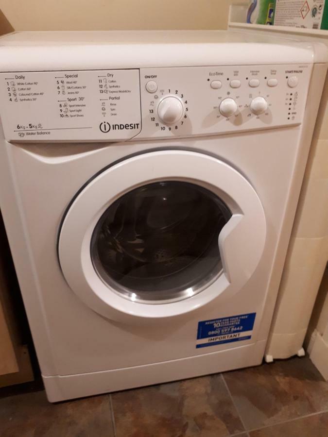 Central & Stylish 3 Bedroom, 2 Bath, Free Parking Edinburgh Kültér fotó