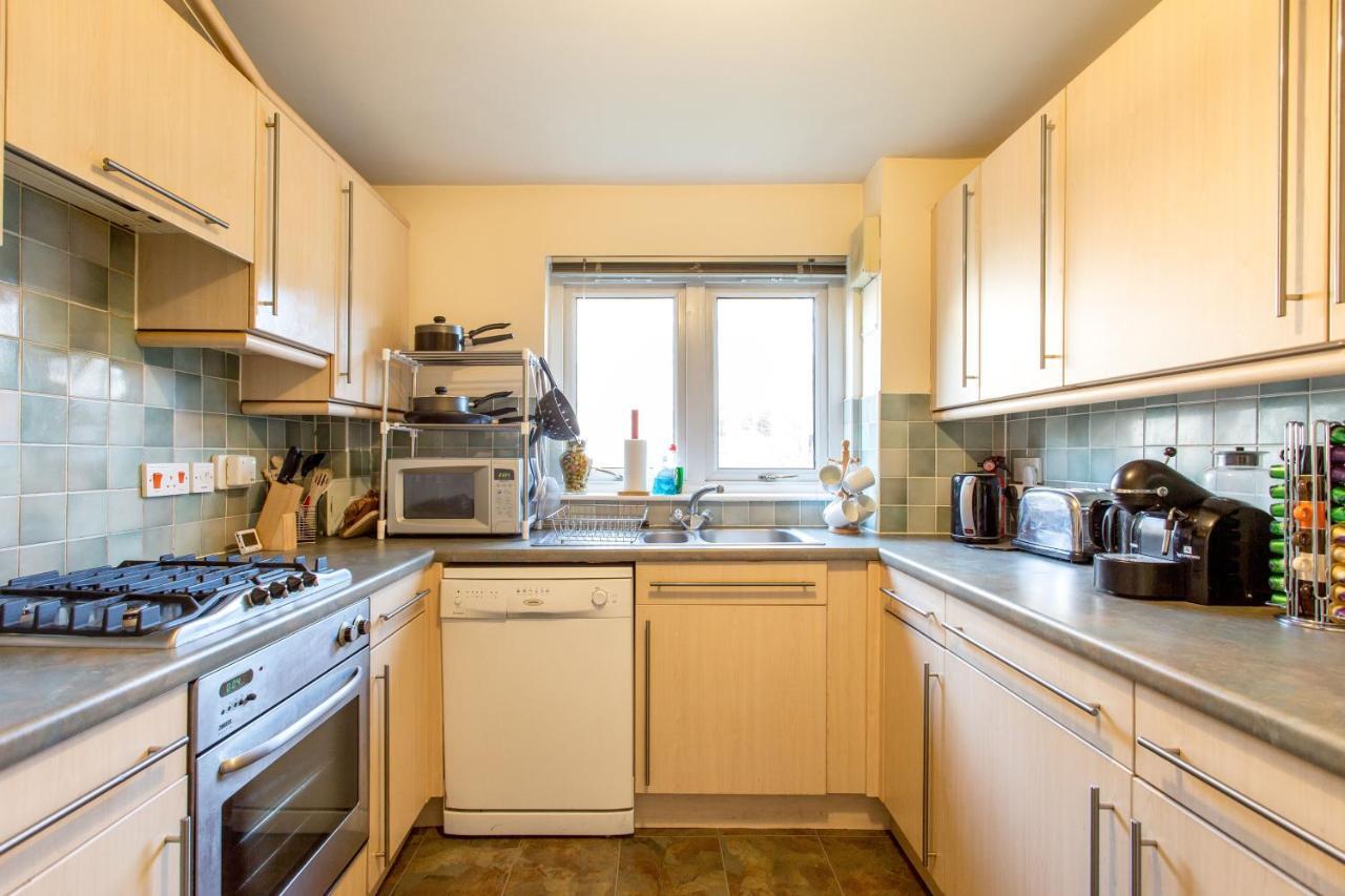Central & Stylish 3 Bedroom, 2 Bath, Free Parking Edinburgh Kültér fotó
