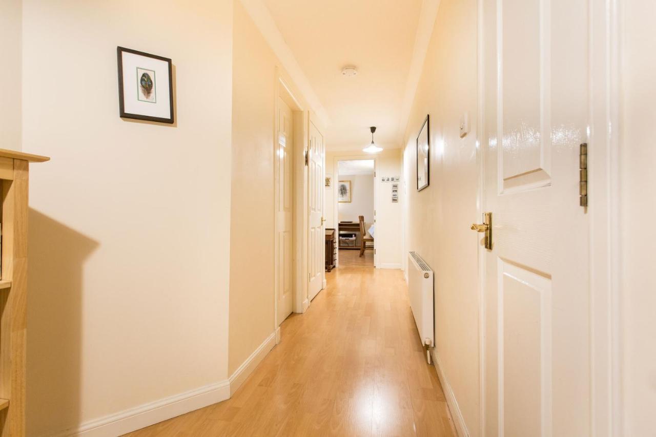 Central & Stylish 3 Bedroom, 2 Bath, Free Parking Edinburgh Kültér fotó