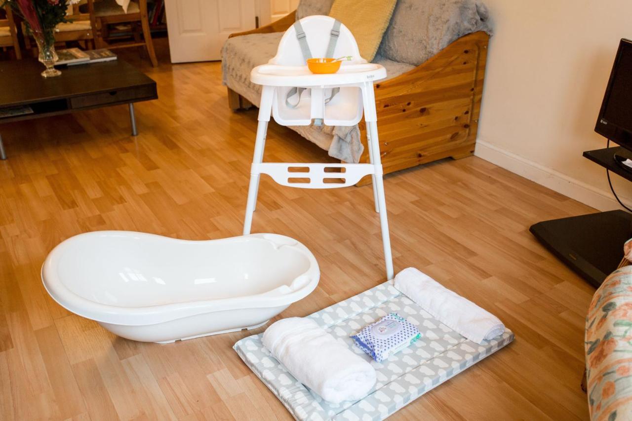 Central & Stylish 3 Bedroom, 2 Bath, Free Parking Edinburgh Kültér fotó